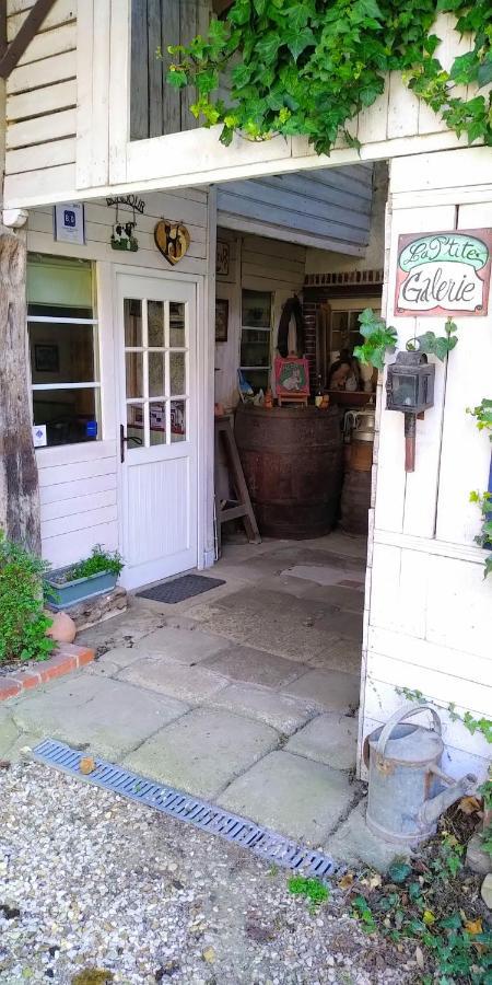 Ferme De L'Art Rural Et Populaire Maillot Exterior foto